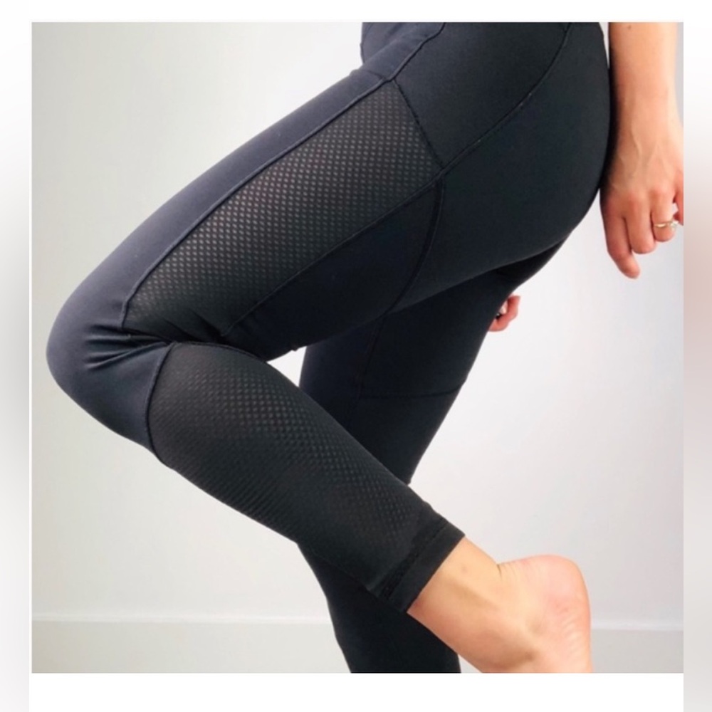 Lululemon 4 2 leggings black mesh fishnet